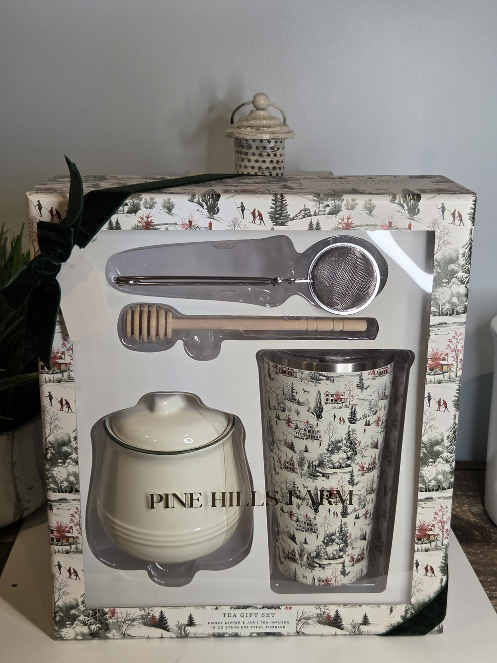 Pine Hills Farm Tea Gift Set with Tumbler - Picture 2 of 9